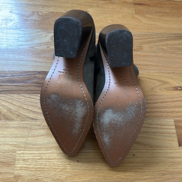 Razor booties - Picture 2 of 4